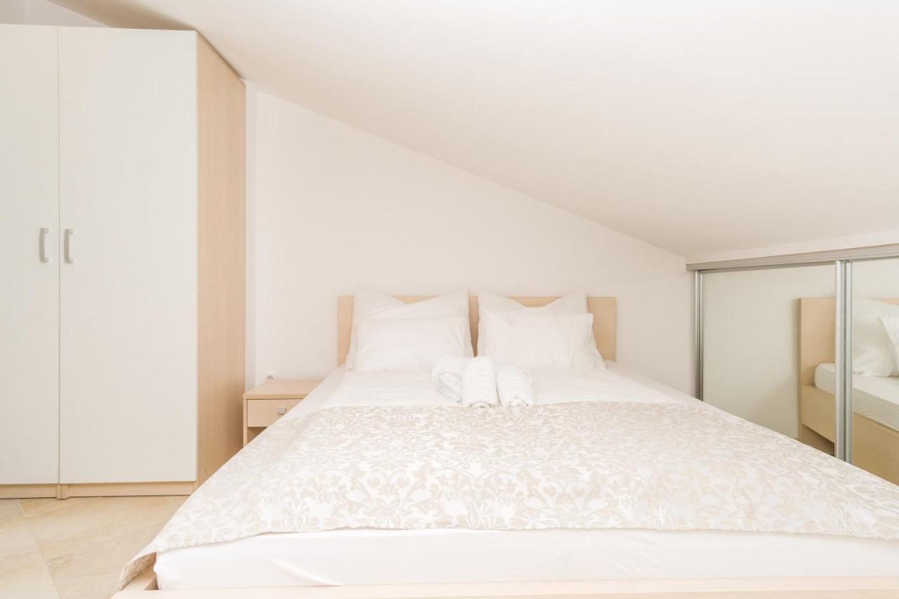 Apartmani Simi - The Wave Crikvenica Eksteriør billede
