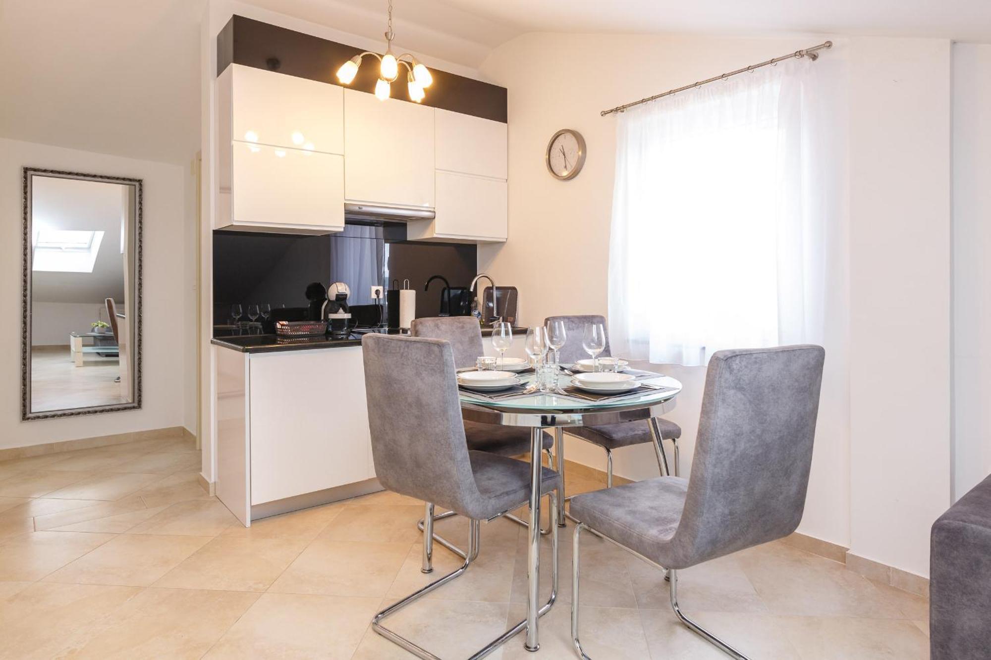 Apartmani Simi - The Wave Crikvenica Eksteriør billede