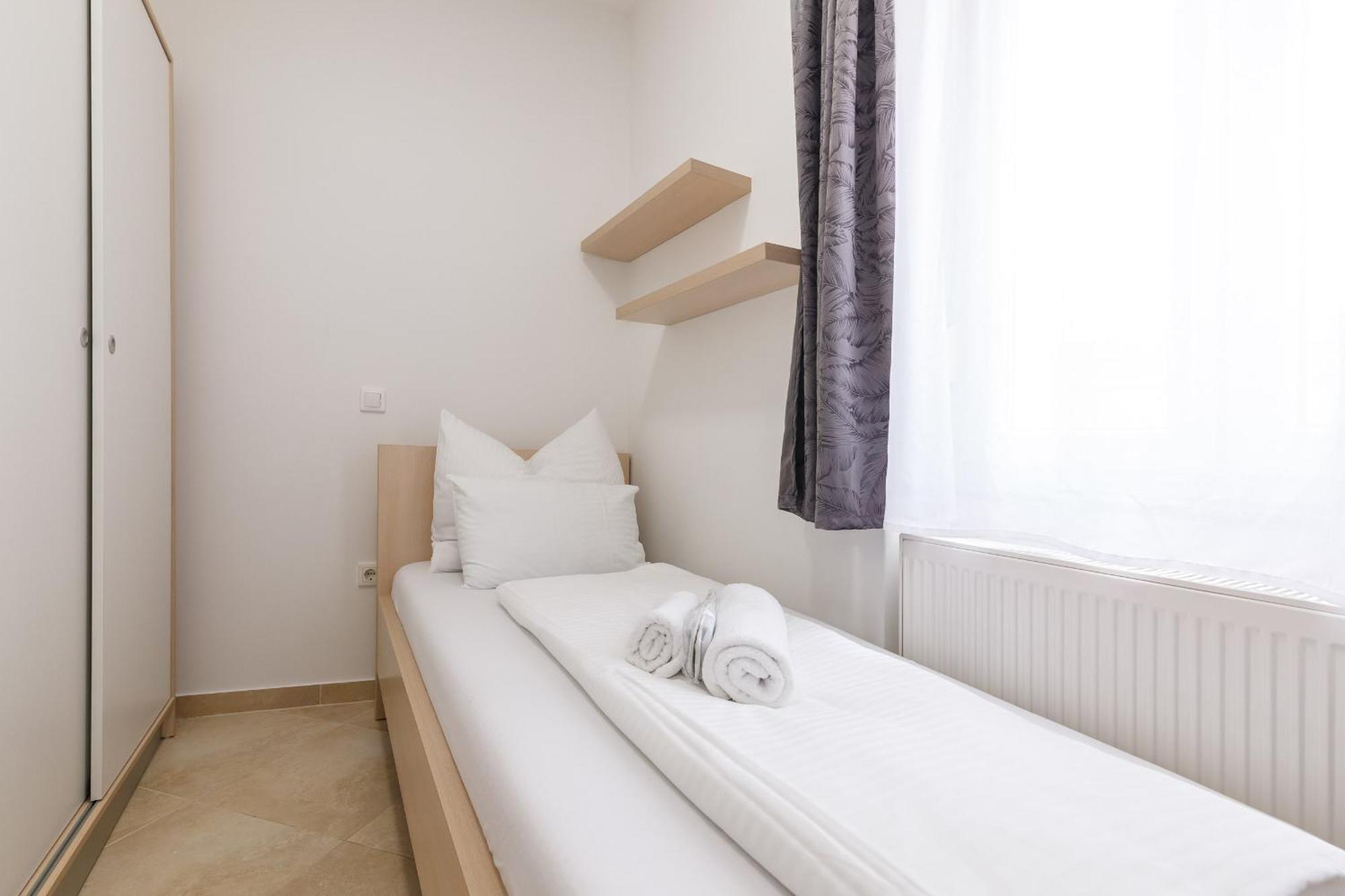 Apartmani Simi - The Wave Crikvenica Eksteriør billede