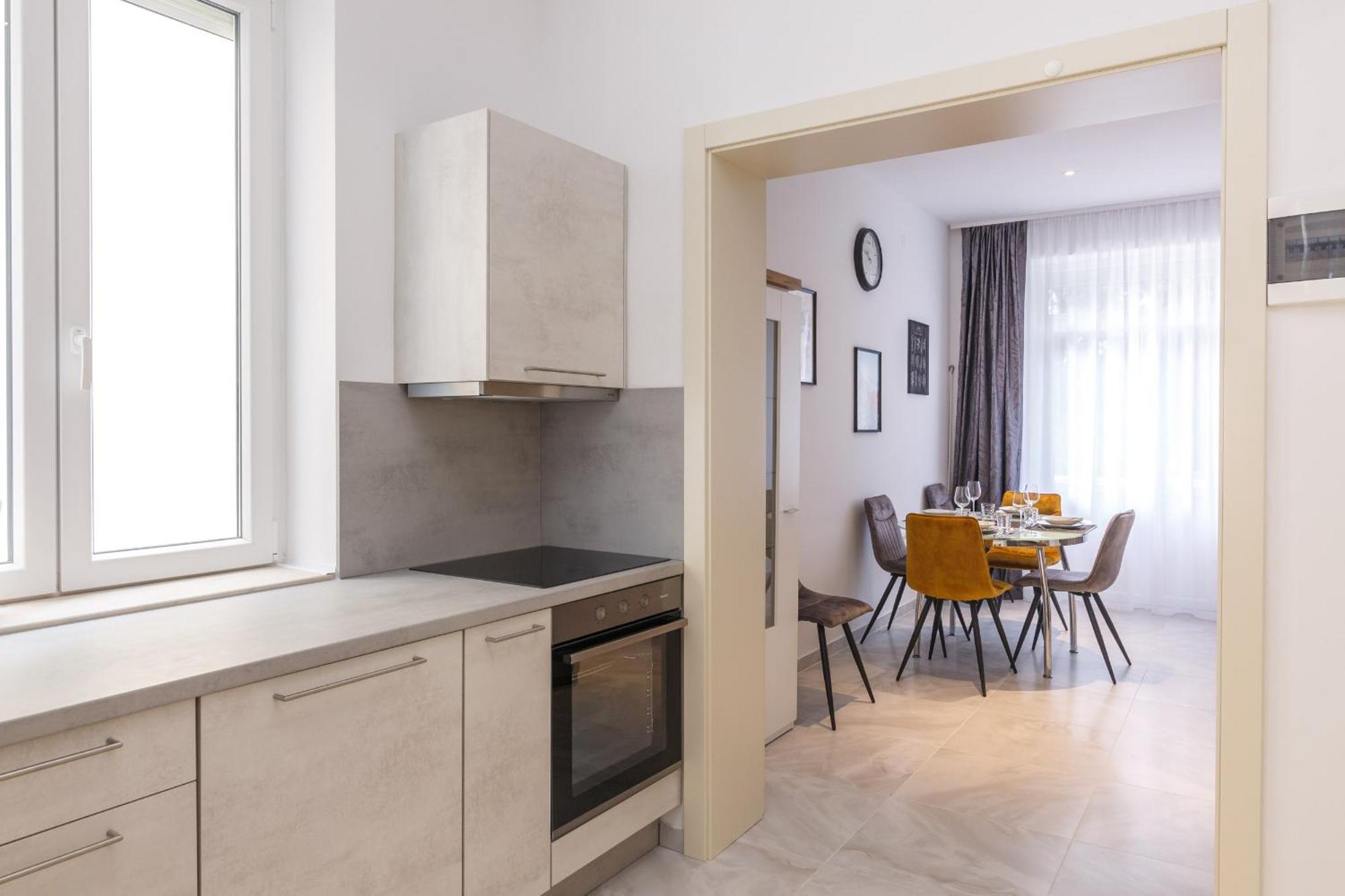 Apartmani Simi - The Wave Crikvenica Eksteriør billede