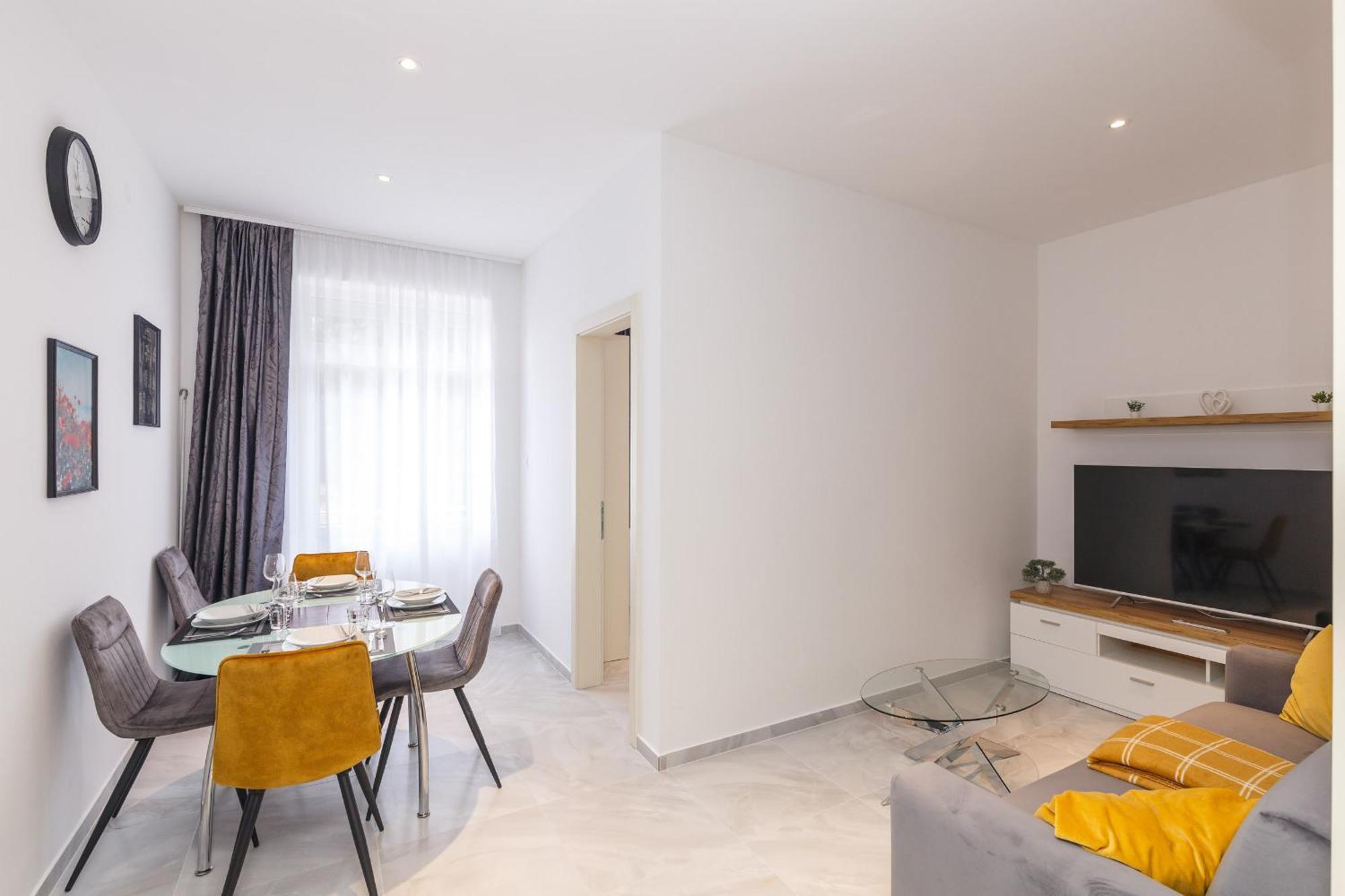 Apartmani Simi - The Wave Crikvenica Eksteriør billede